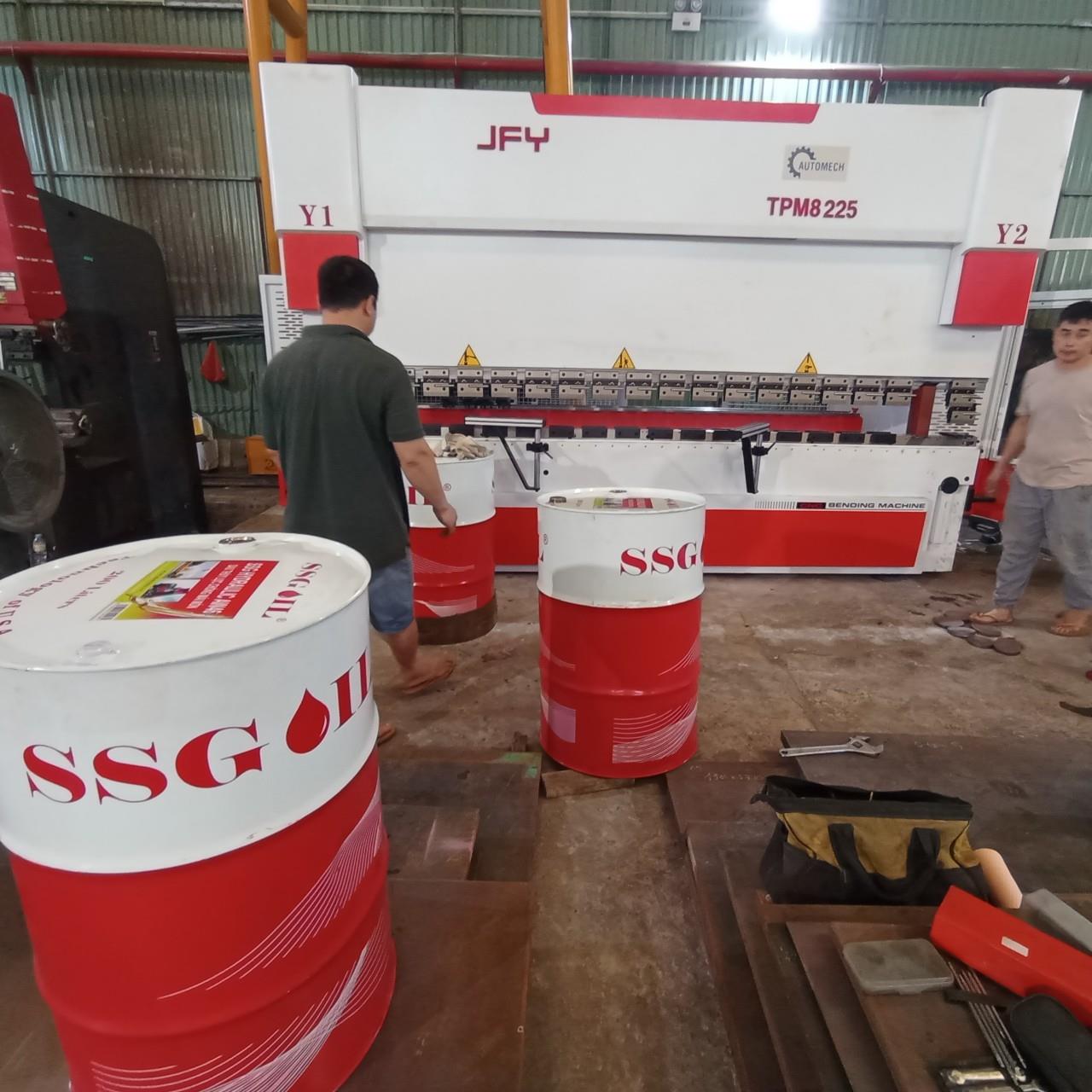 THỦY LỰC AW46 CHUYÊN DỤNG CHO MÁY CHẤN